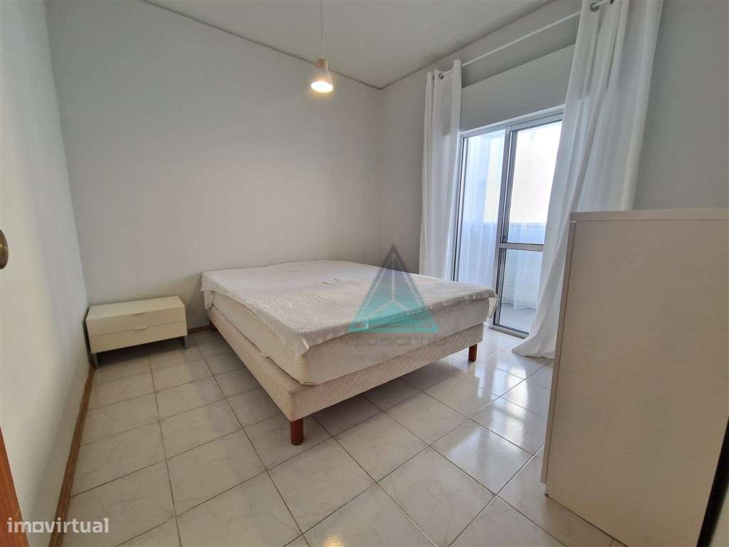 T1 SETUBAL * * 1 ANDAR * * - Grande imagem: 3/9