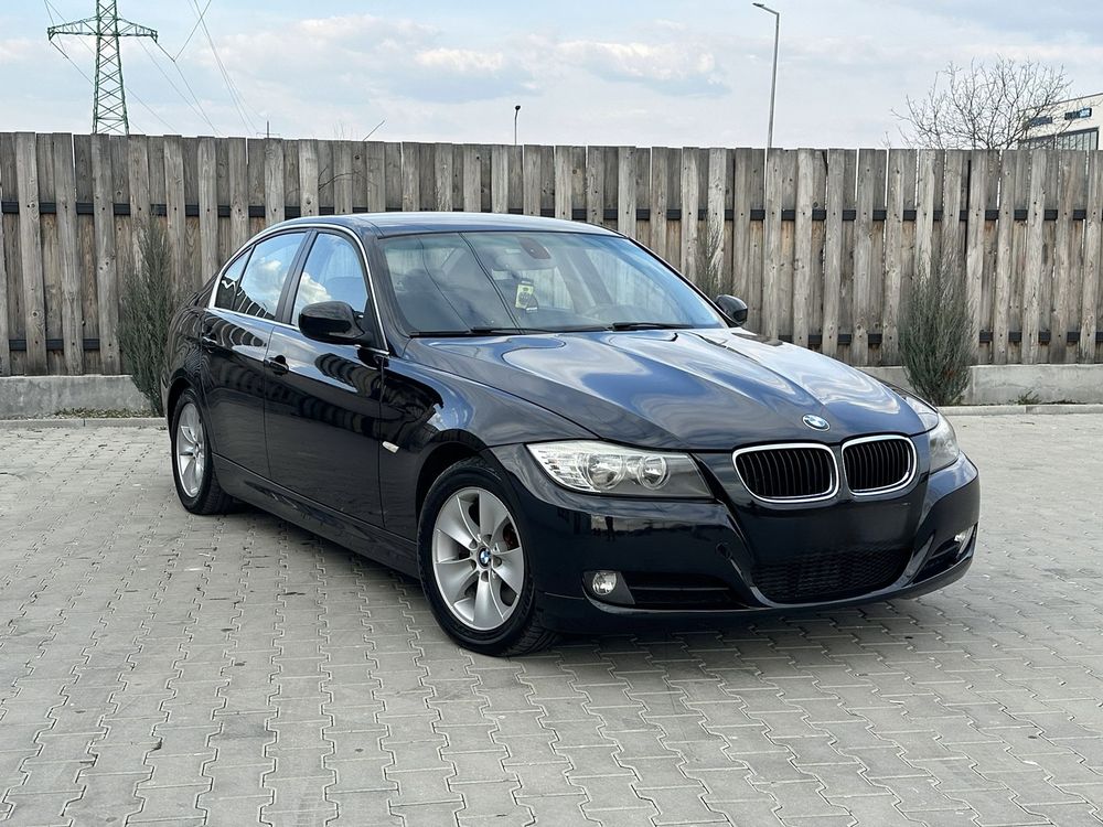 BMW 3 Series 2010
