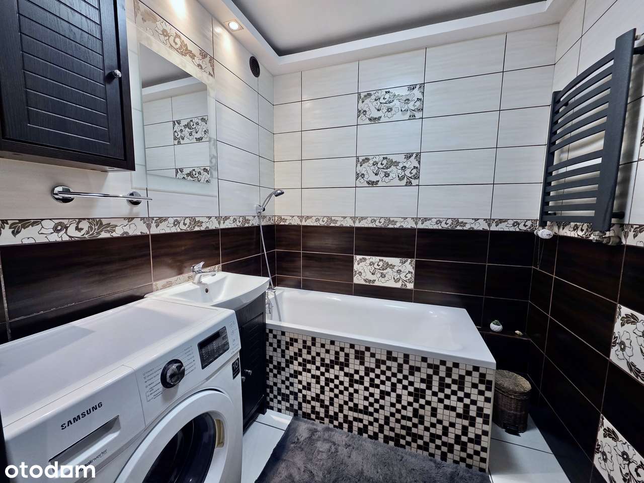 | Bykowina | Duży balkon | Wyposażone | Meble od stolarza | AGD |-5