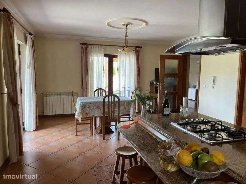 Magnifica Moradia T3 Isolada e Térrea com Piscina - Grande imagem: 4/12