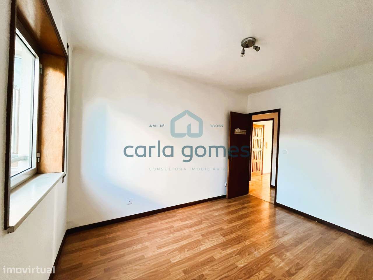 ÓTIMO APARTAMENTO T2, 2 frentes, Águas Santas ( junto às piscinas)-16