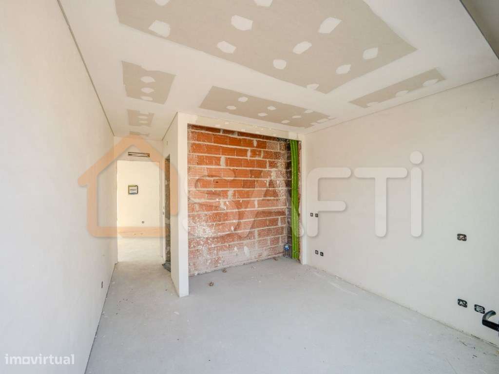 Moradia a estrear para venda em Rio Maior - Grande imagem: 5/12