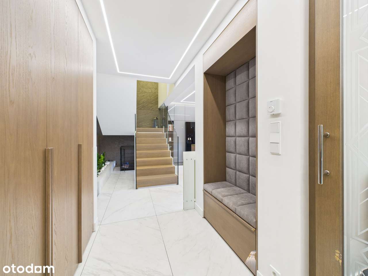 Wyjątkowy dom szeregowy na Os. Ptasim - Luksus, Przestrzeń i Prestiż - Pełny obrazek: 5/10