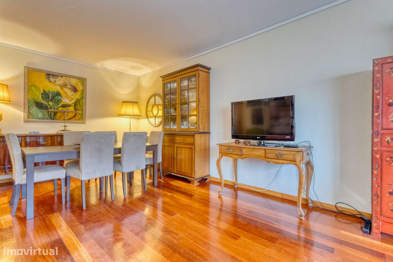 T2+1 Zona Prime na Cidade da Maia com garagem para 2 carros. - Grande imagem: 4/30