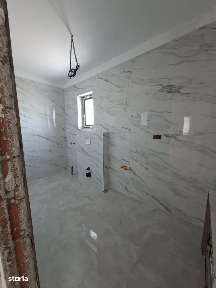 Casa P+1/ 4 camere /Com.Berceni / Asfalt /Comision 0 %-10