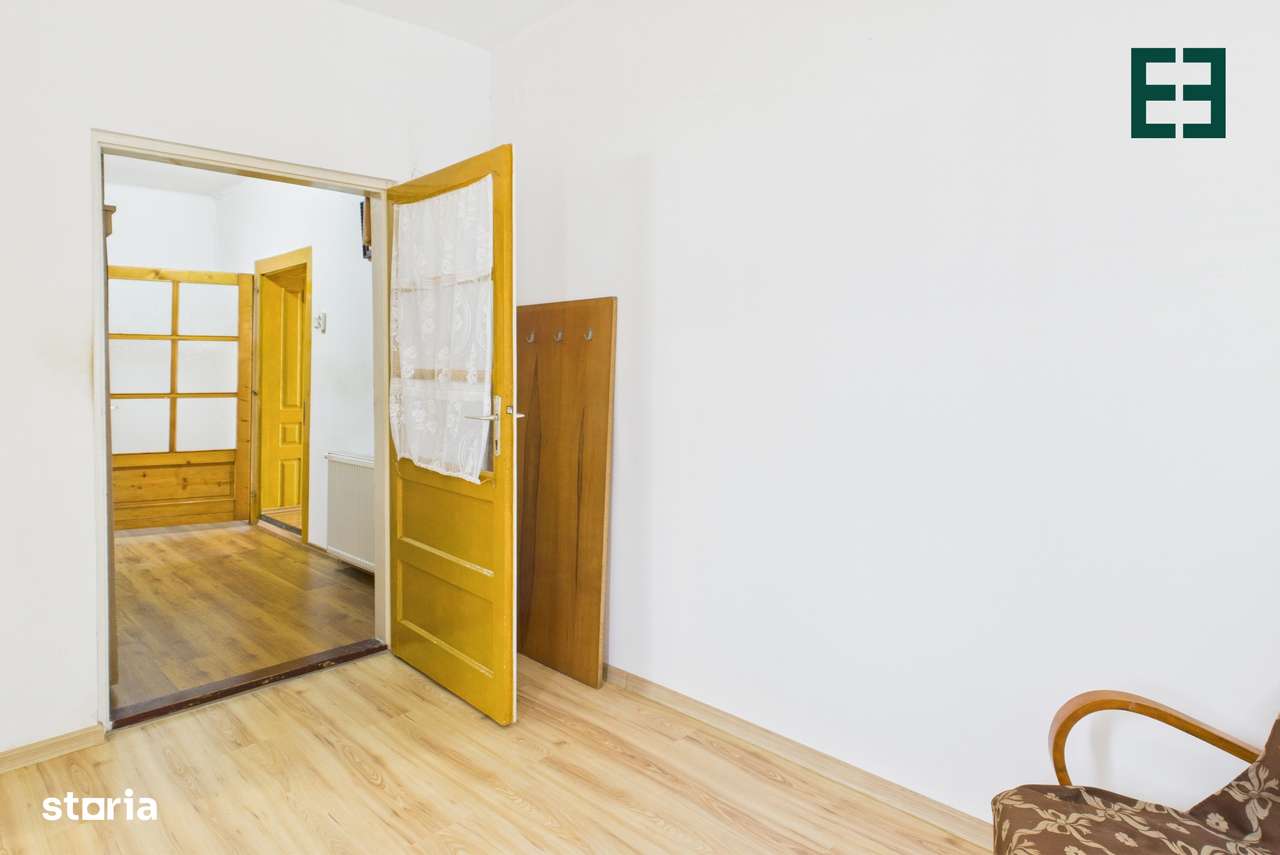 Casă cu teren de 468 mp - Cartierul Grădiște - Arad - Imagine principală: 3/20