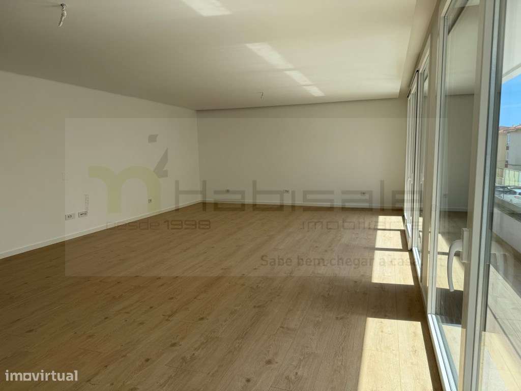 T3 no Junqueiro junto à praia - Grande imagem: 4/21