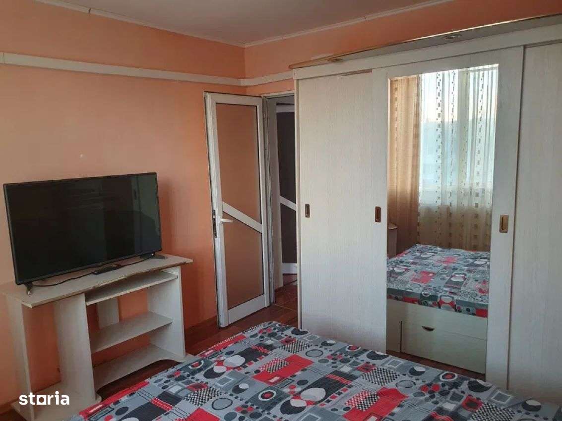 Apartament cu 2 camere in Tiglina 1 - Imagine principală: 3/8