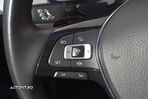 Volkswagen Passat Variant 2.0 TDI DSG 4Motion Highline - 14