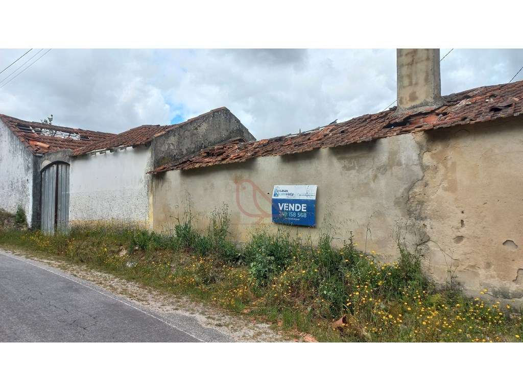 Moradias para reconstruir - Grande imagem: 4/11