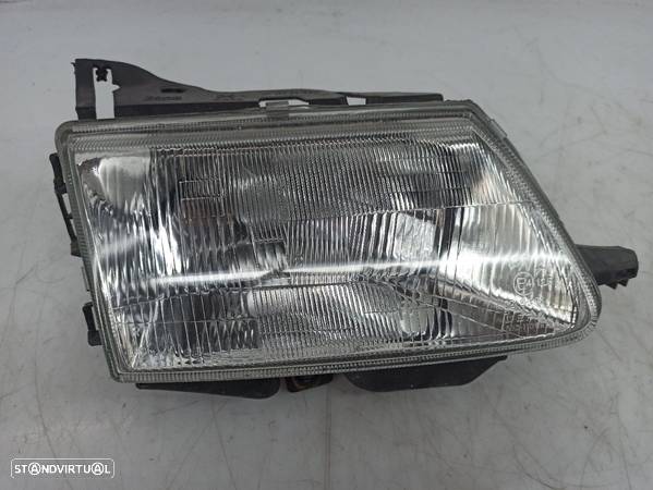 Optica Farol Direita Drt Citroen Saxo (S0, S1) - 1