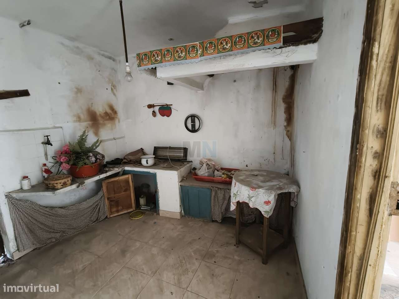 Moradia  para remodelação com Elevado Potencial em Anagueis-4