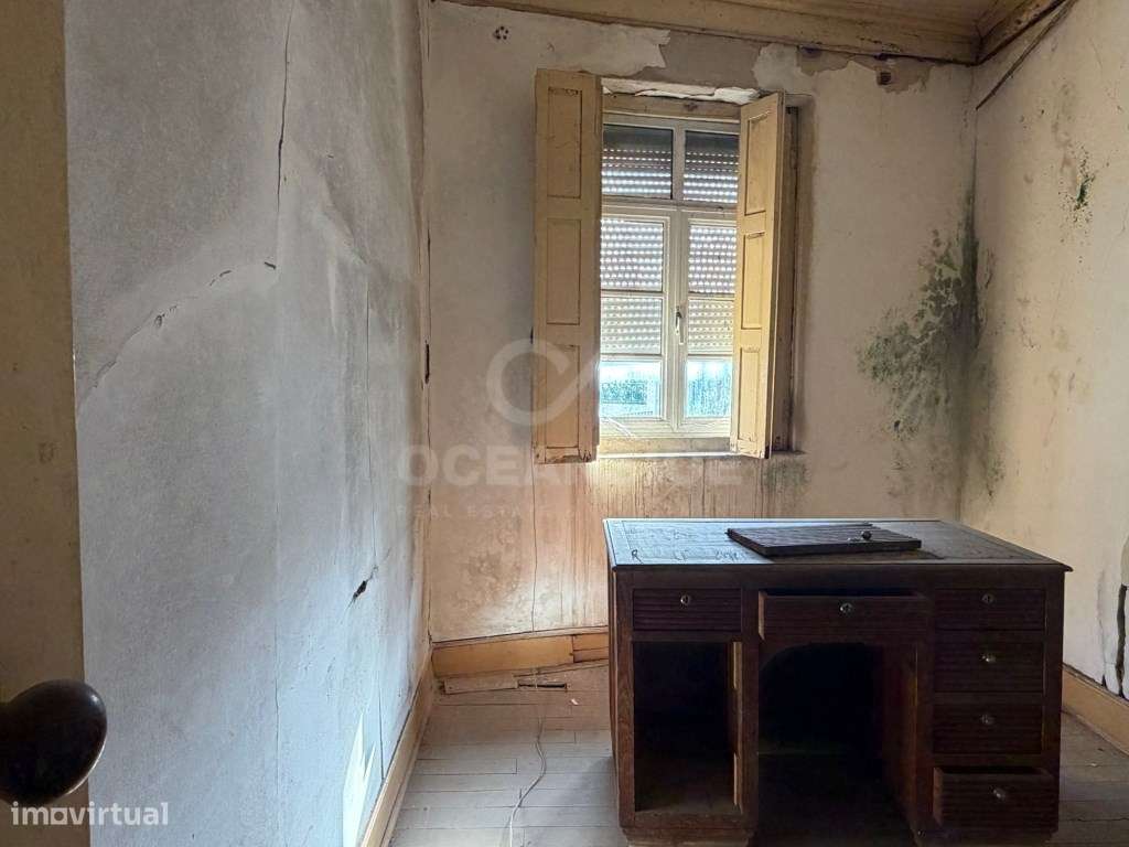 Moradia independente com 500 m2 de construção e terreno com 10.000 m2-19