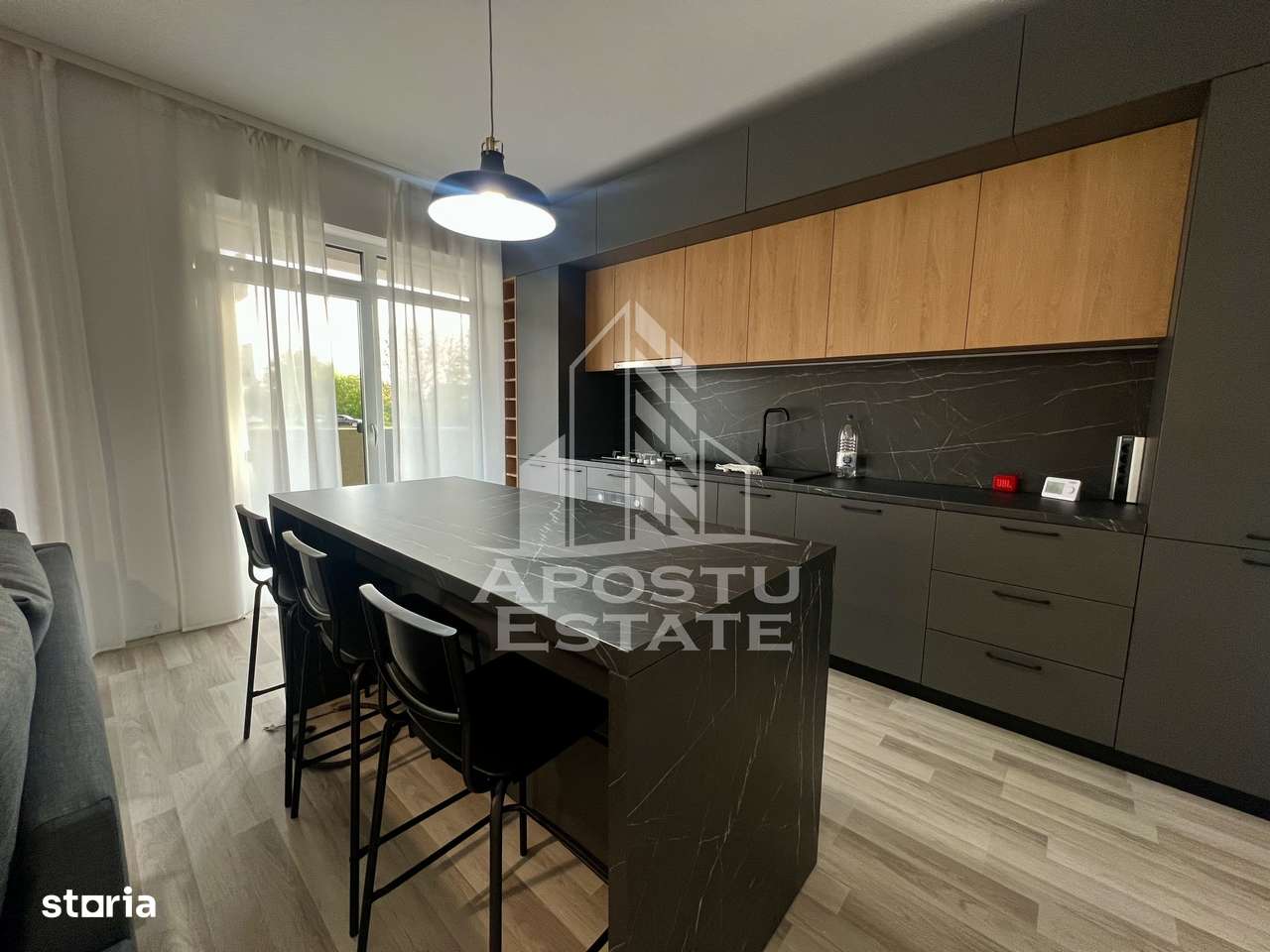 Apartament cu doua camere,centrala proprie, AC,in Dumbravita - Imagine principală: 3/9