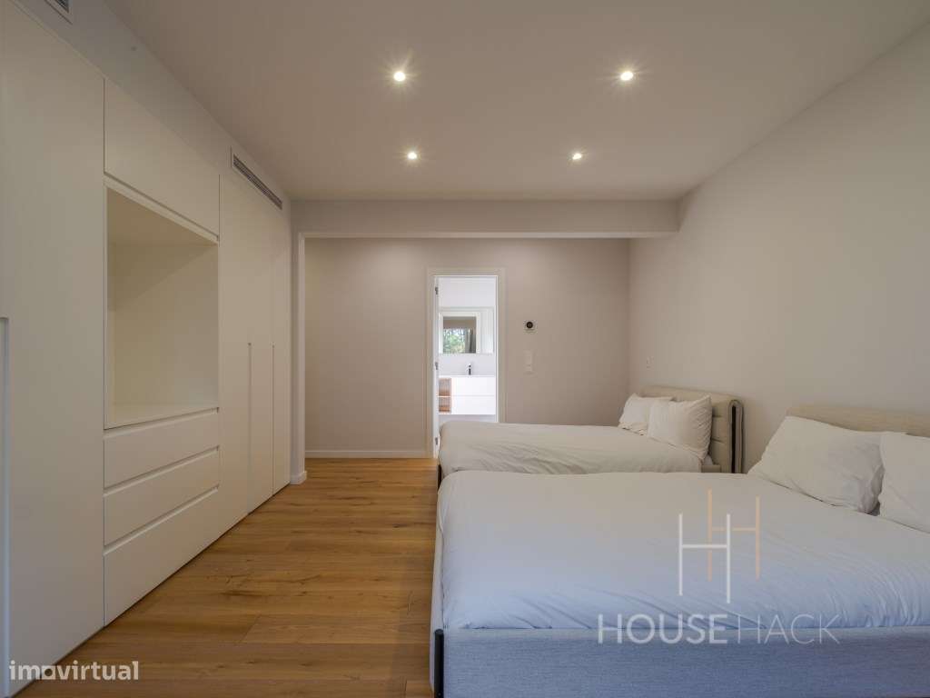 Moradia isolada T6 com Piscina | Aroeira Central | 4 Suites-30