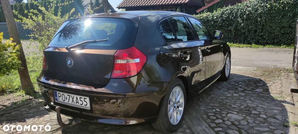 BMW Seria 1 116d DPF - 5