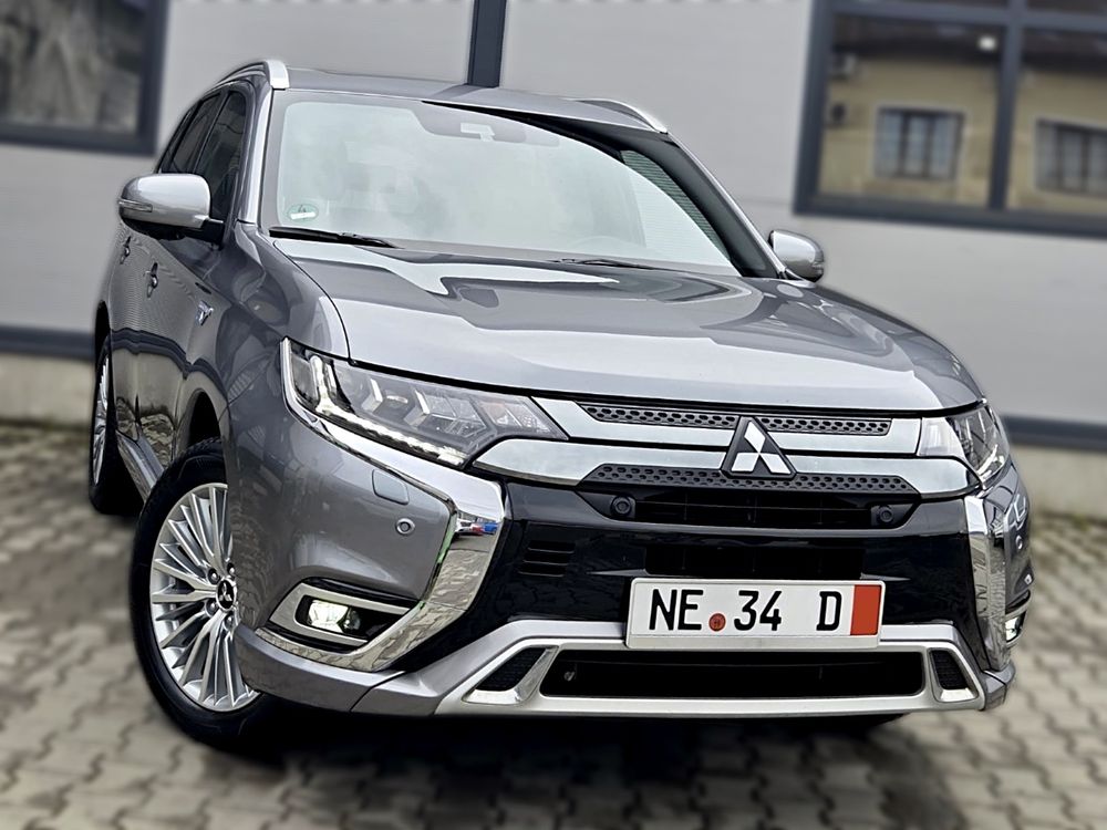Mitsubishi Outlander 2020