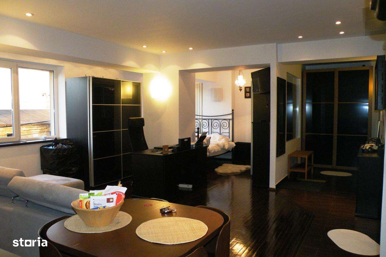 Mosilor : Studio spatios de 52mp, bloc 2008 , zona de exceptie !-0