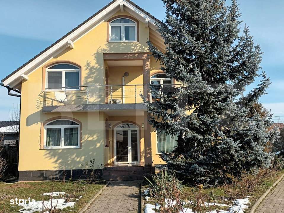 Casa cu 5 camere, 386 mp, Sangeorgiu de Mures, zona Apollo Spa - Imagine principală: 2/19