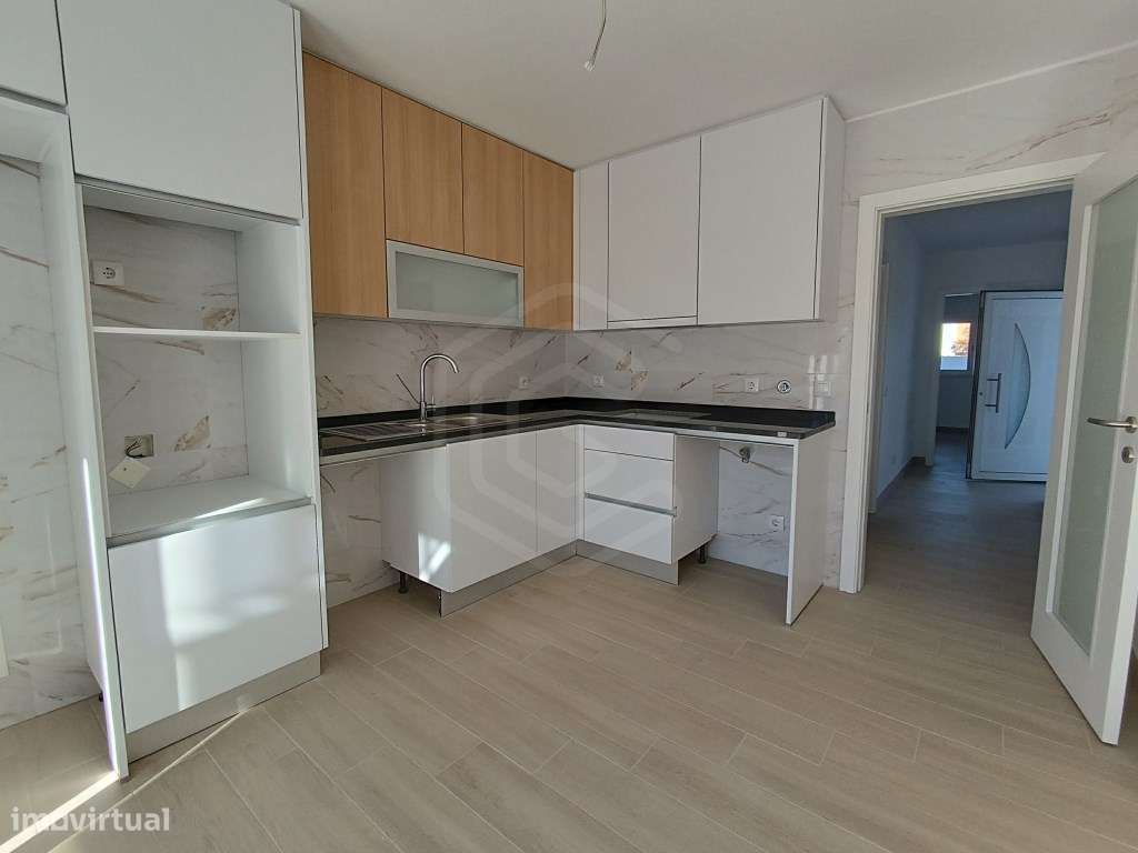 Apartamento T0+1 em condomínio fechado com piscina na Manta Rota, A... - Grande imagem: 4/22