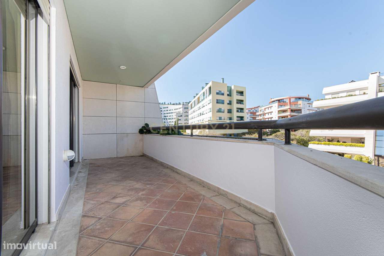 Apartamento T6 Único com Varandas Envolventes | Parque das Nações-27