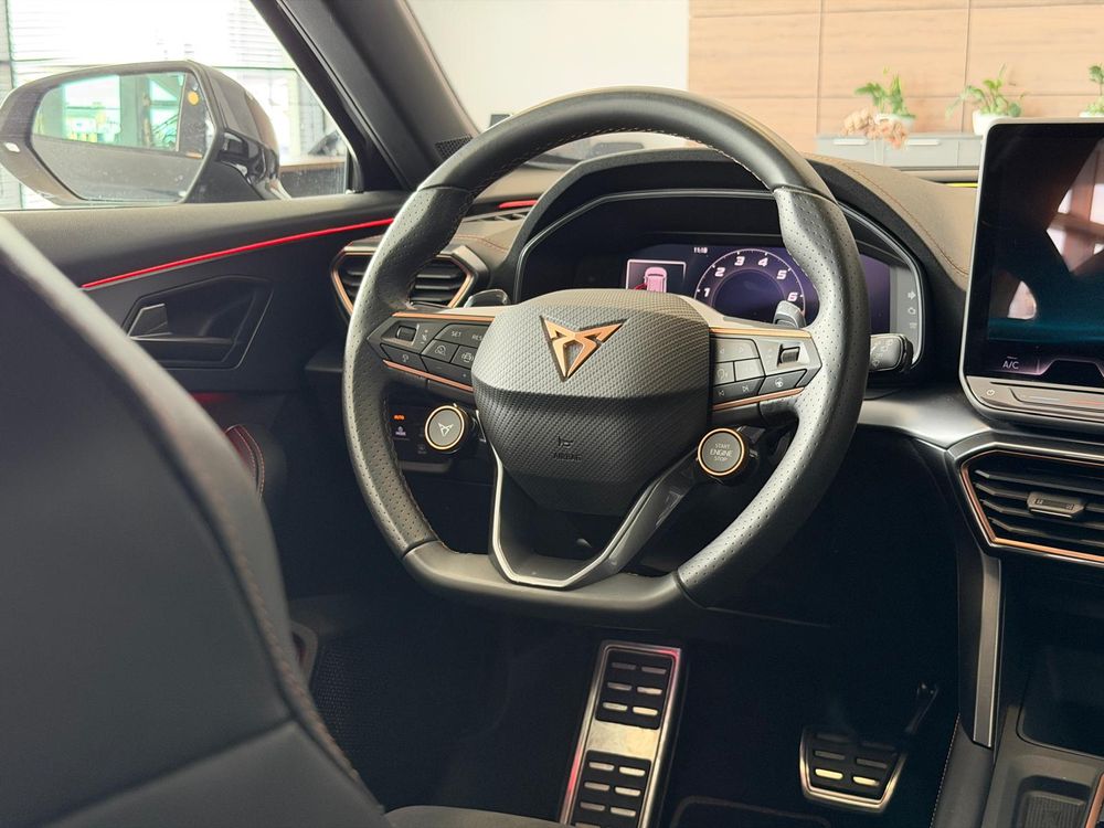 Cupra Cupra-formentor Pakiet EDGE, Dynamic DESIGN Salon Polska