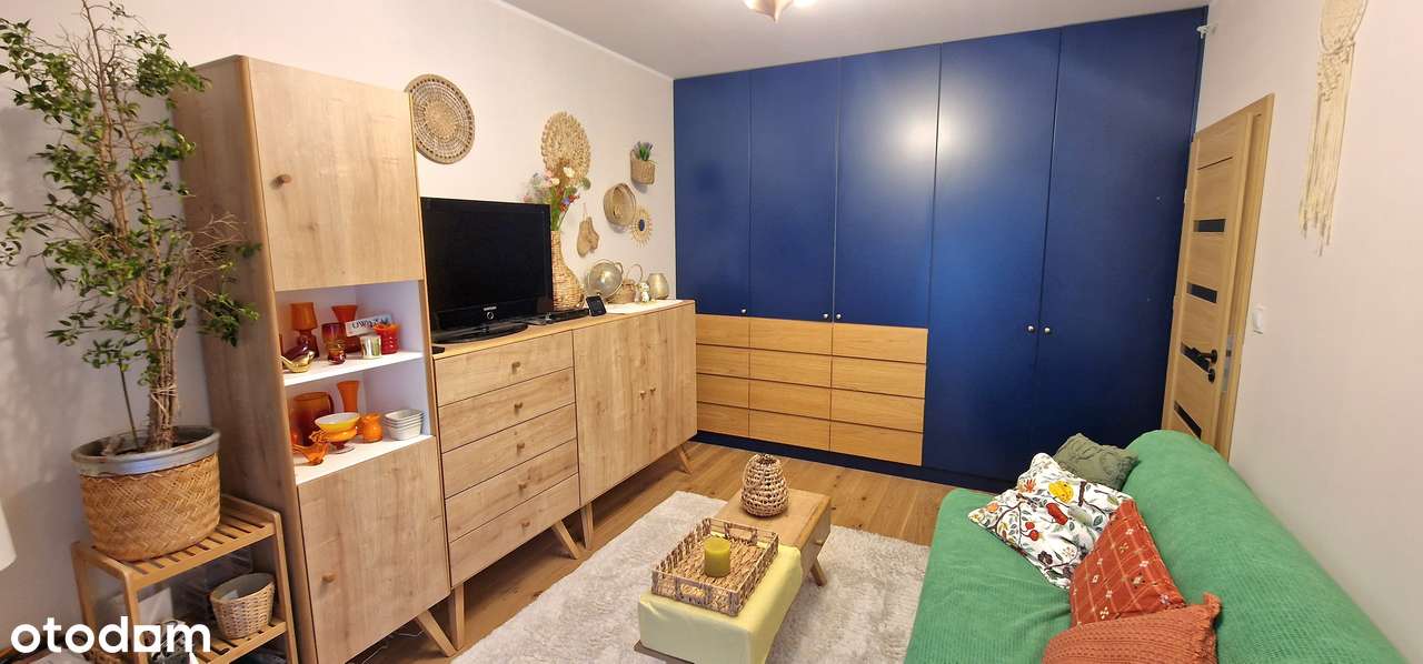 MIESZKANIE Z PIĘKNYM OGRODEM I GARAŻEM, WYSOKI STANDARD - Pełny obrazek: 4/13