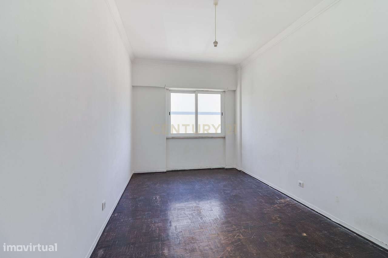 Apartamento T3 | Centro de Alverca do Ribatejo-18