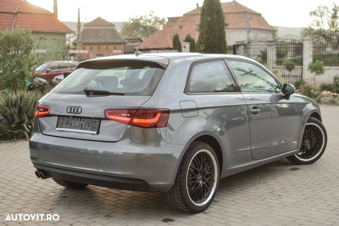 Audi A3 1.4 TFSI S line Sportpaket - 18