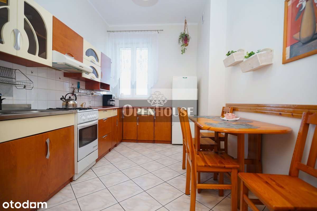 Duży salon, wysoki sufit, balkon - 2 pokoje w Śród-5