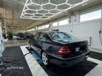 Mercedes-Benz C 240 4-Matic Aut Avantgarde - 12