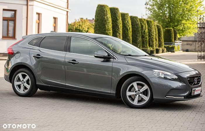 Volvo V40 - 13