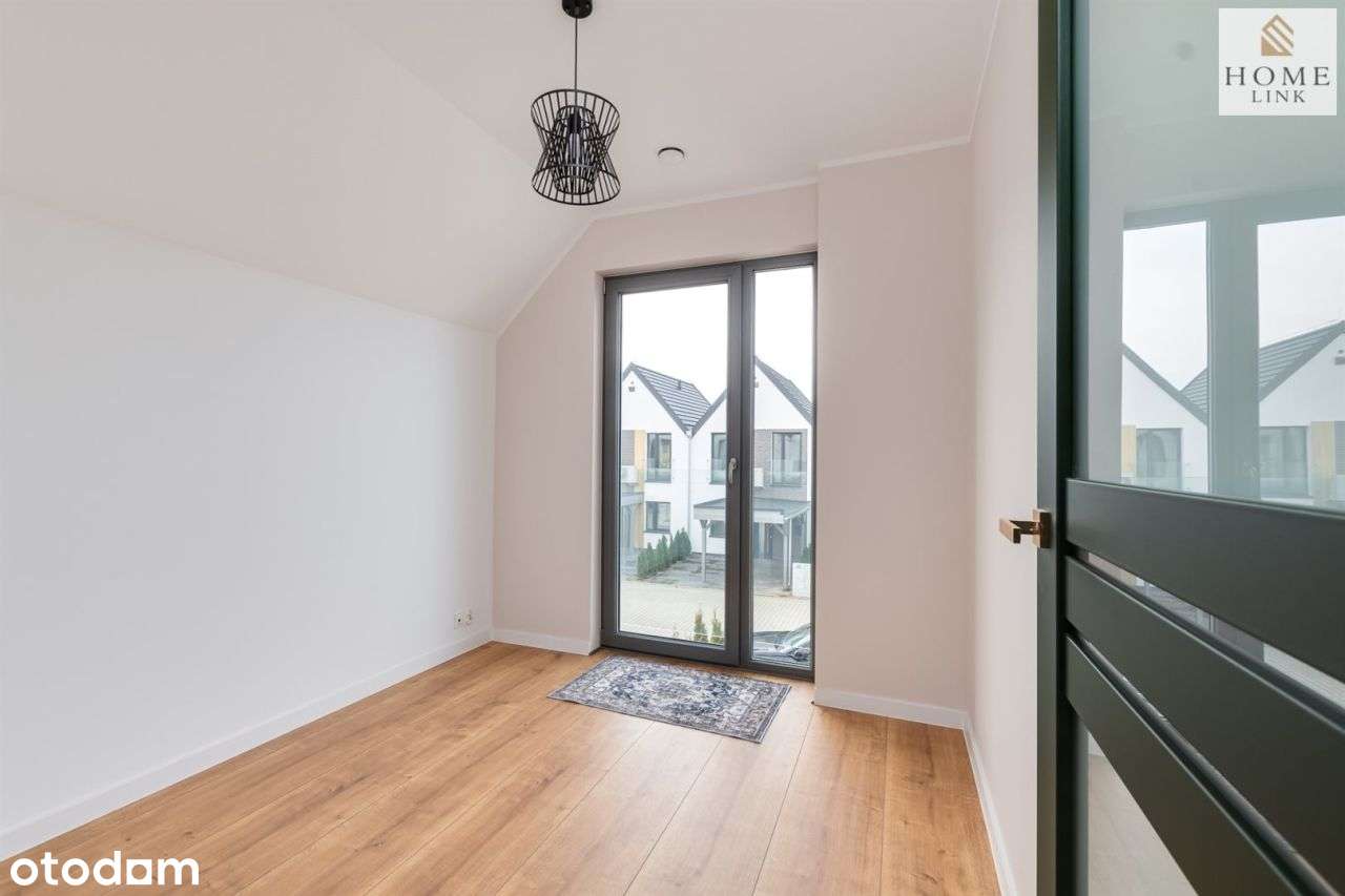 Wykończony kompleksowo dom pod klucz - od zaraz-12