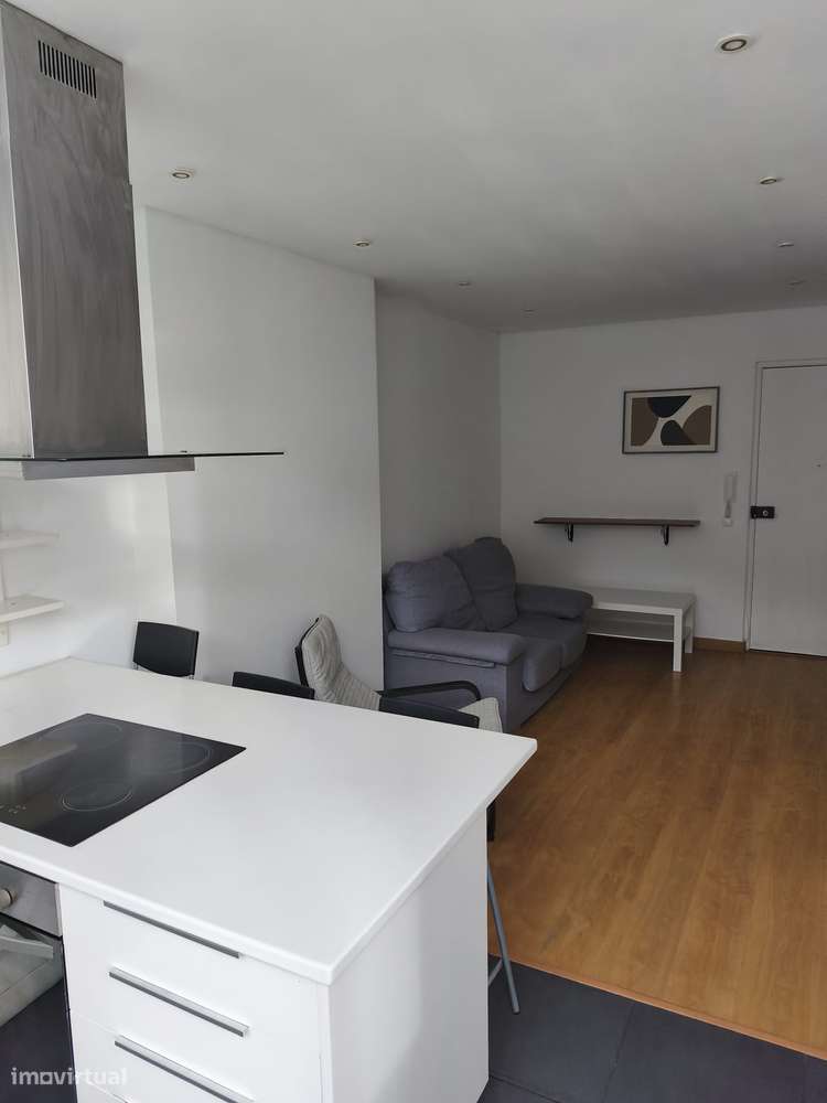 Apartamento T1 Iluminado em Paços de Arcos, - Grande imagem: 3/15