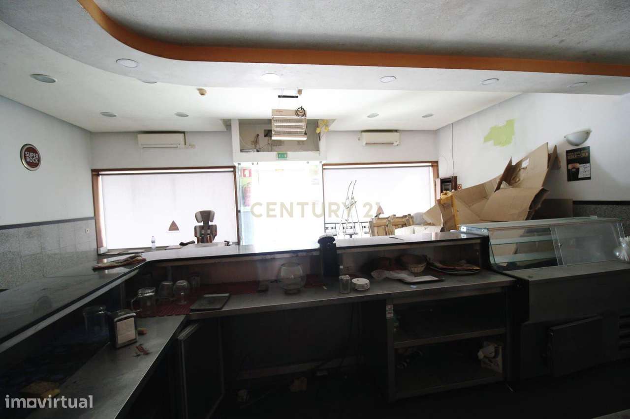 Espaço comercial em Paço de Sousa, Penafiel-12