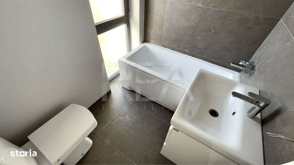 Vila Tip Duplex 3 Camere+ Curte Prelungirea Ghencea - Imagine principală: 5/10