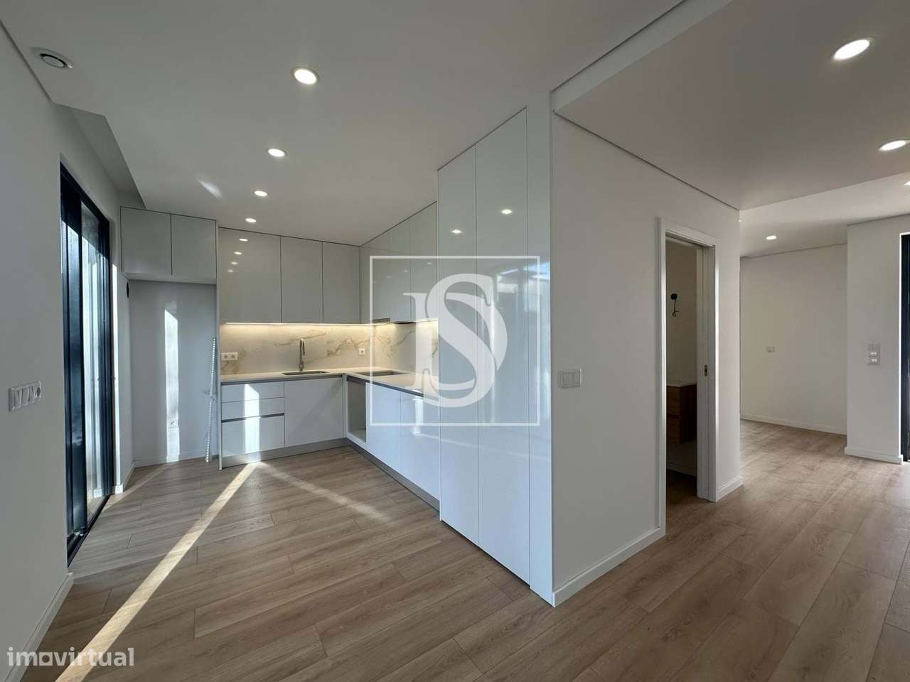 Moradia geminada T2 em Lijó, Barcelos-0