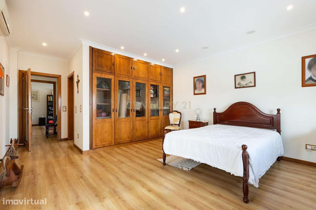 VENDA MORADIA T4 BARRIL- ENCARNAÇÃO -MAFRA-21