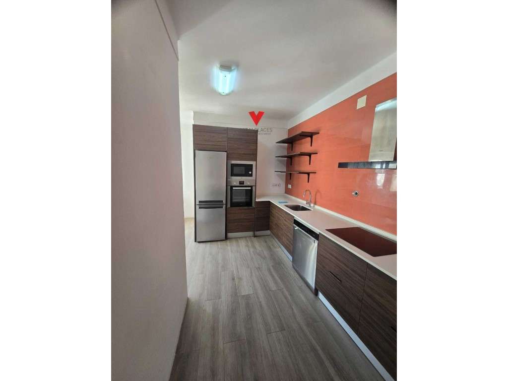 Apartamento T4 na Av Roma - Alvalade-11