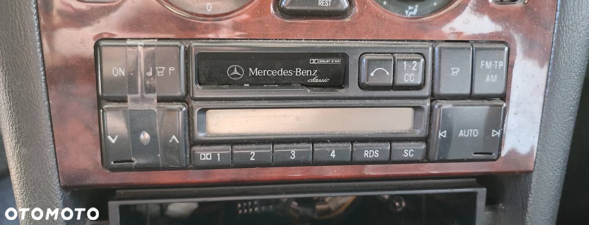 Radio Mercedes W210 - 1