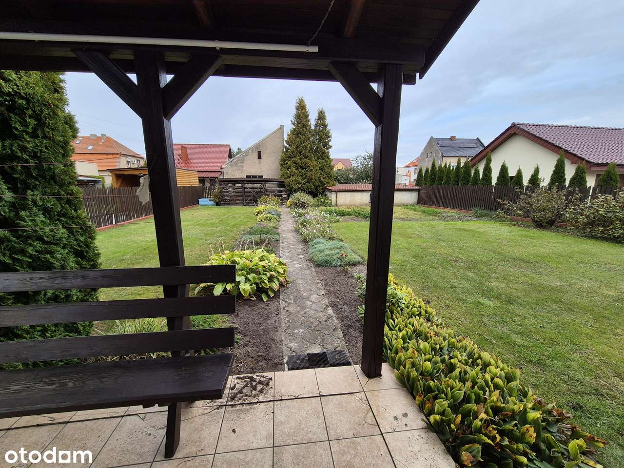 Na sprzedaż wyjątkowy, funkcjonalny dom jednorodzinny - Pełny obrazek: 4/18