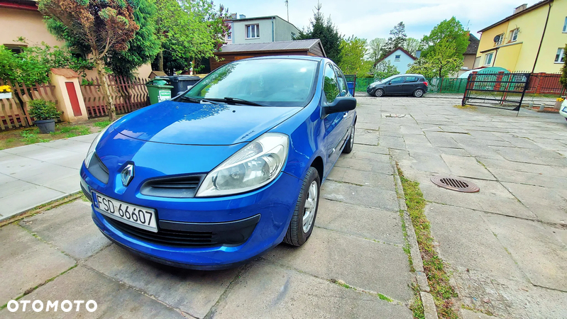 Renault Clio 1.2 16V 75 Dynamique - 1