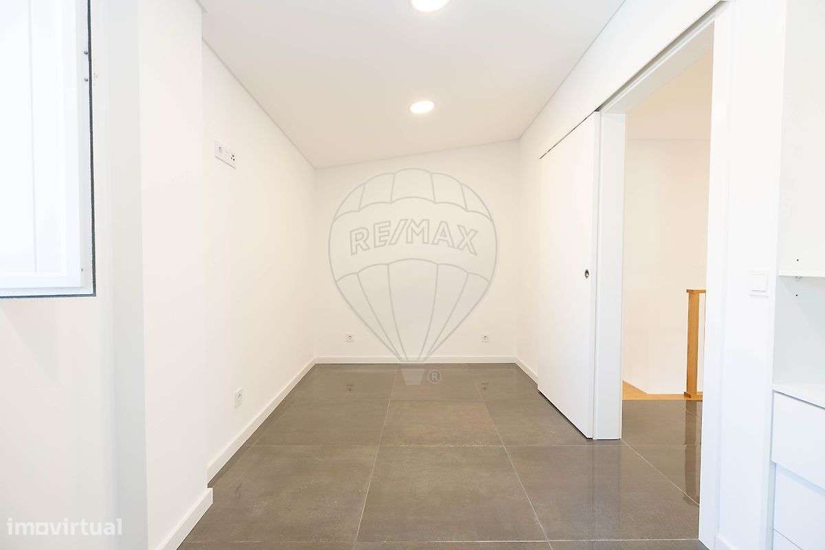 Moradia T2 para venda-20