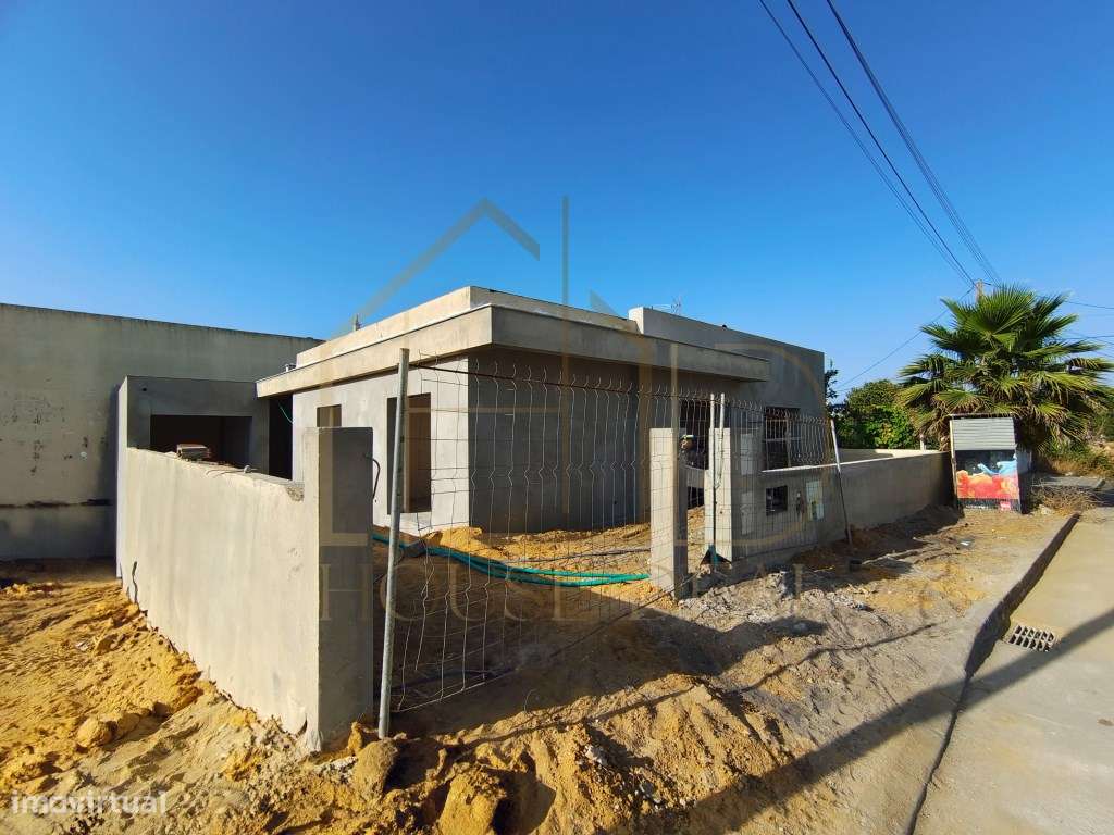 DESLUMBRANTE Moradia T4 com Garagem. Pinhal do General. Fernão Ferro - Grande imagem: 4/32