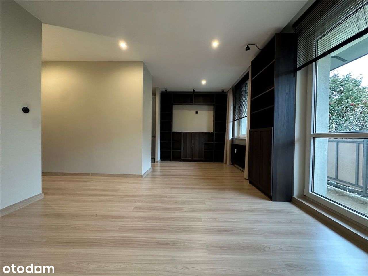 M-4 Jastrzębie - Zdrój, ul. Wrzosowa - niski blok-9