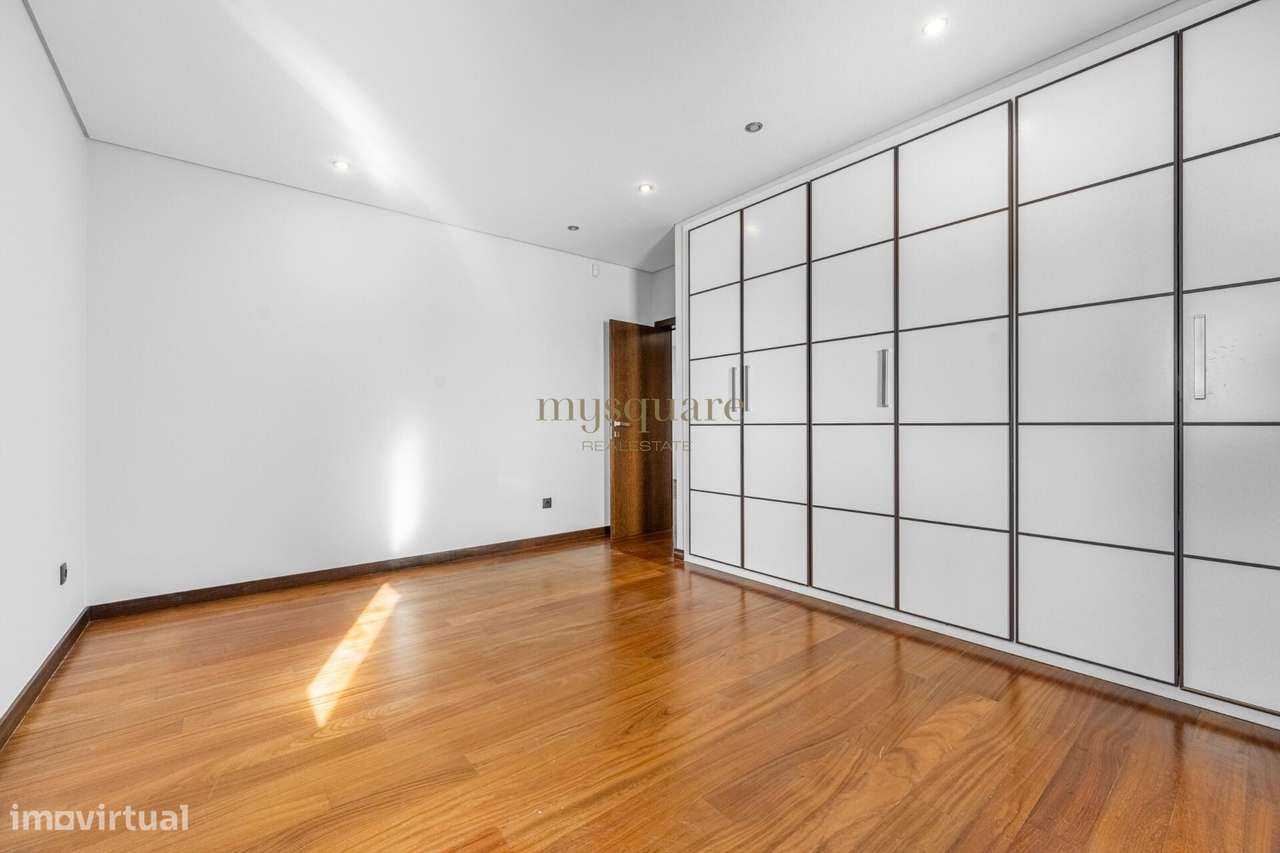 Moradia T4 Venda em Mafamude e Vilar do Paraíso,Vila Nova de Gaia-27