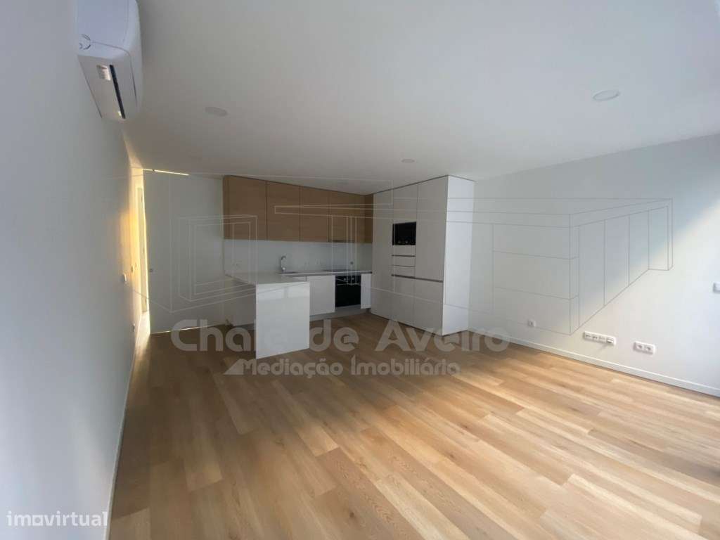 Apartamento T1 centro de Aveiro com lugar de estacionamento - Grande imagem: 2/20