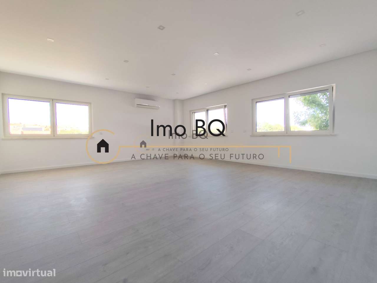 Apartamento T2 Montijo-22