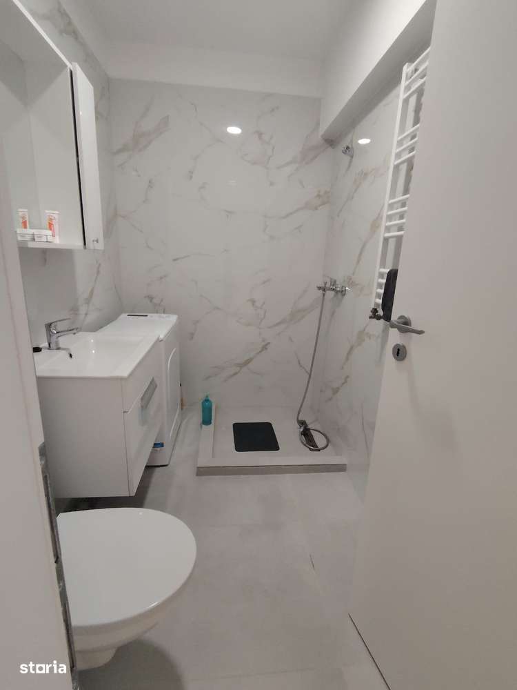 Metrou Berceni 5 min - 2 camere mobilat utilat premium vedere piscina - Imagine principală: 5/10