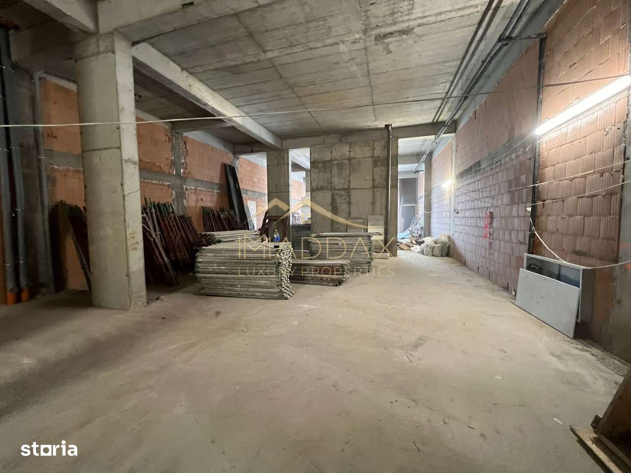 Spatiu comercial stradal de inchiriat***243mp***Stefan Cel Mare - Imagine principală: 3/8